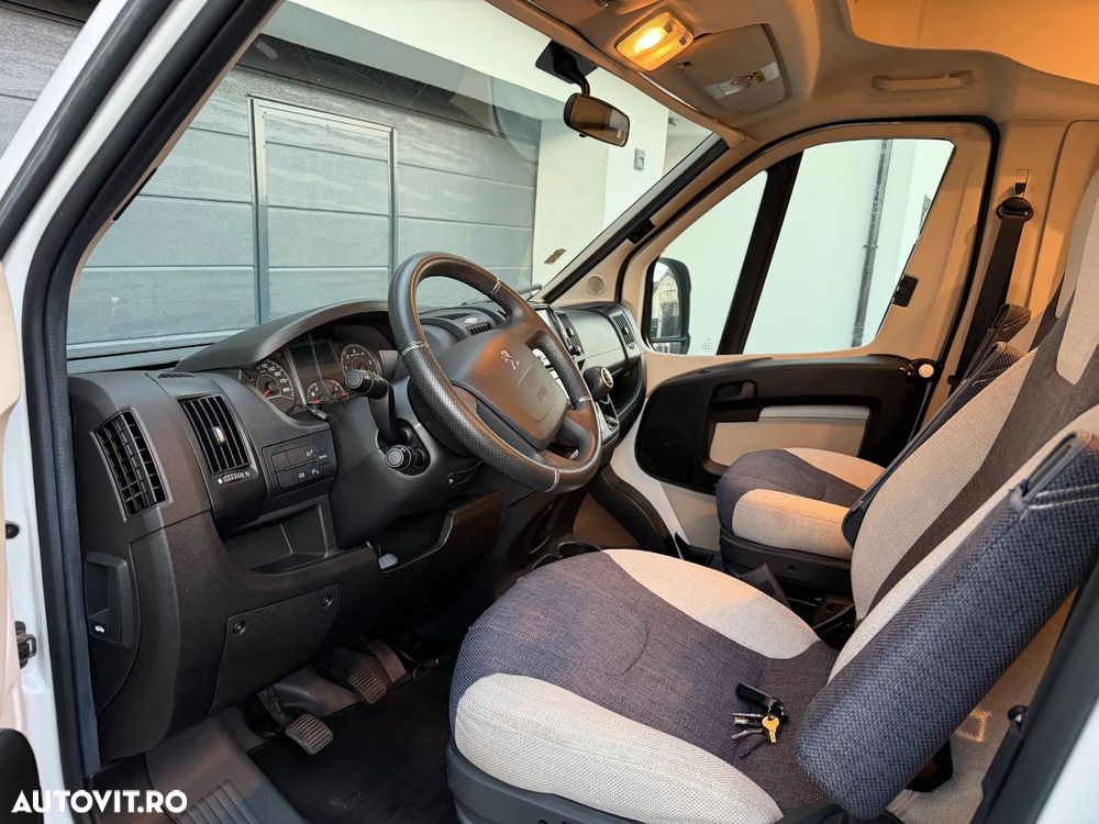 Peugeot KNAUS van Ti 550 MD - 14