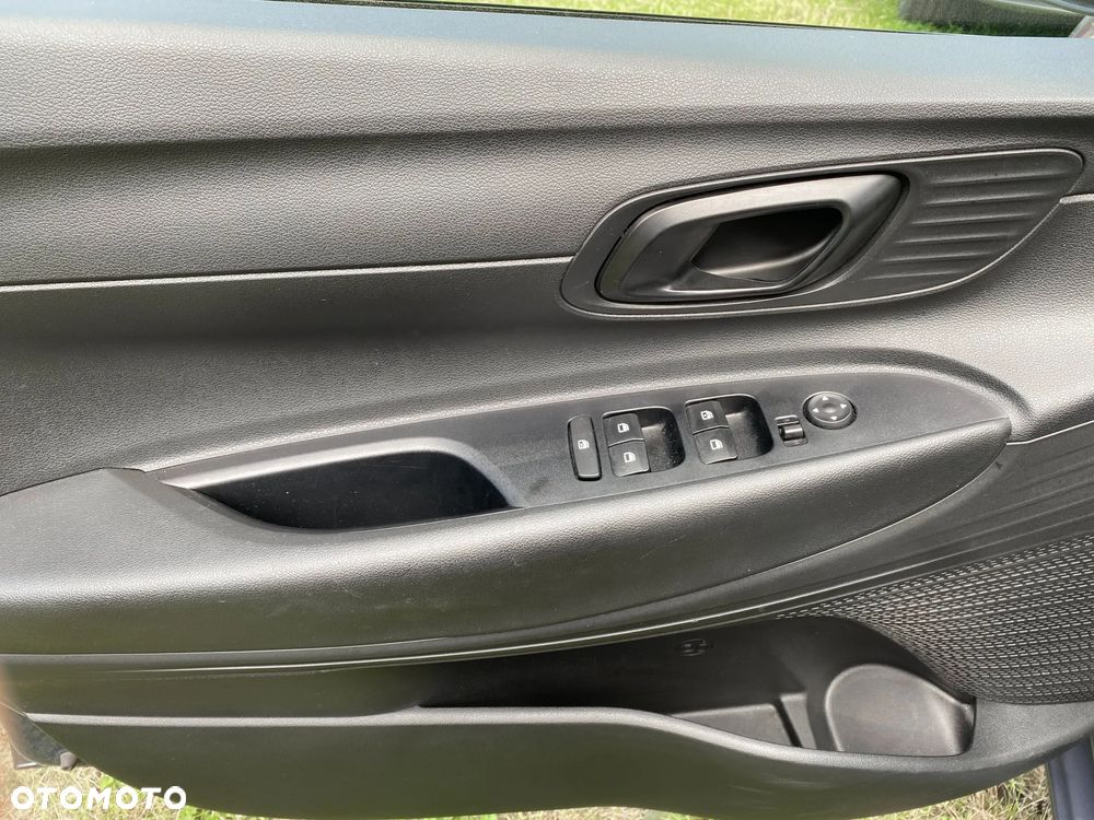 Hyundai i20 1.2 Modern - 13