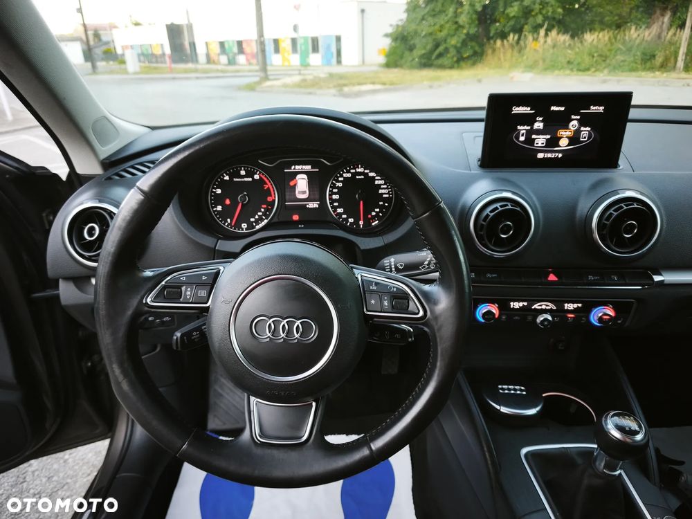 Audi A3 3-drzwiowe 1.4 TFSI Ambiente - 21