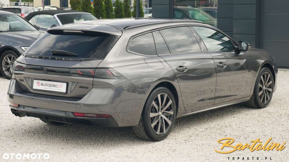 Peugeot 508 - 8