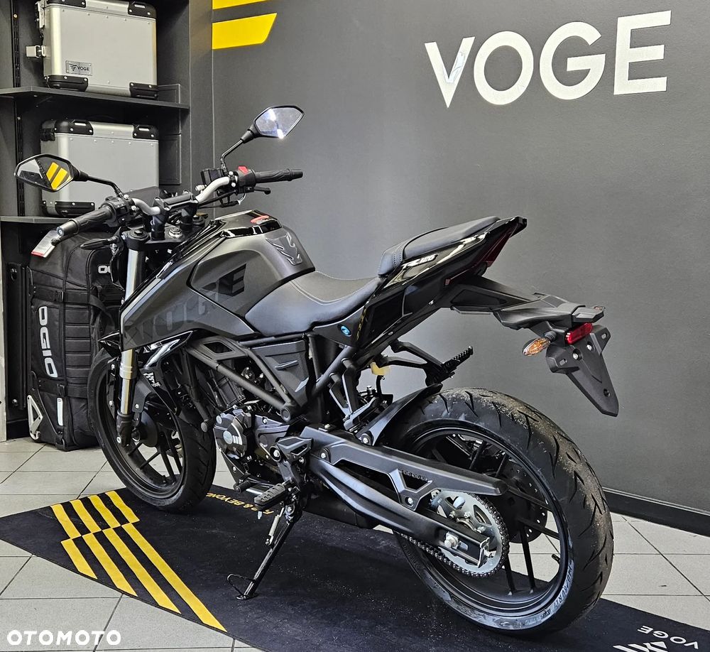 VOGE R125 - 4