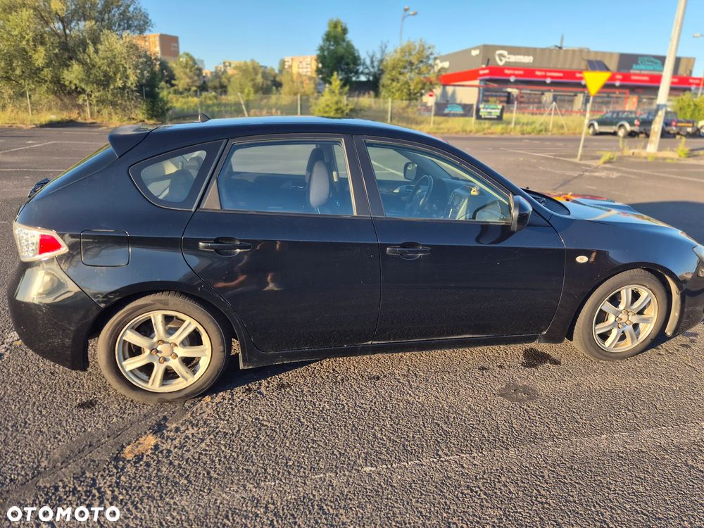 Subaru Impreza 2.0D RS - 4