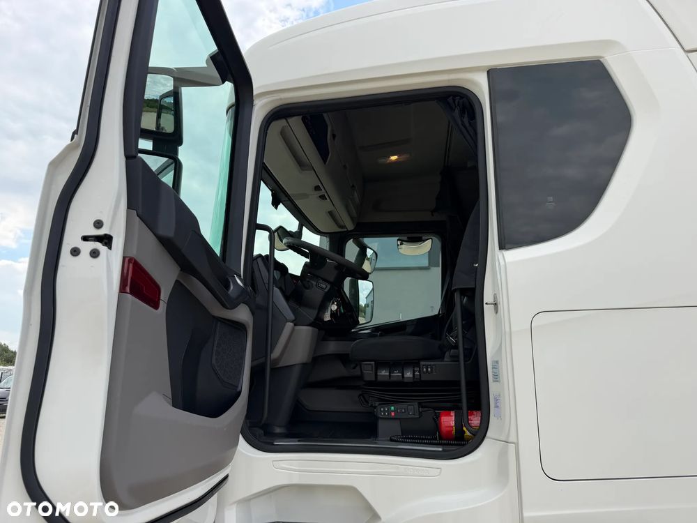 Scania R450 EURO 6 / 2018 / BEZ EGR / RETARDER / FULL SPOILER - 17