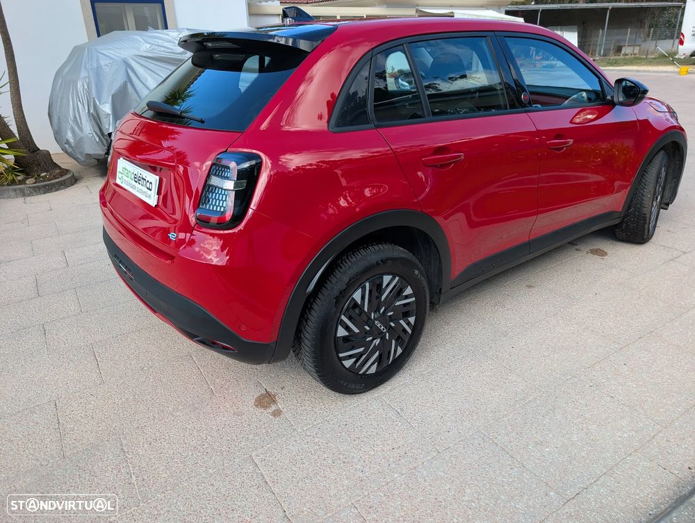 Fiat 600e 54 kWh (RED) - 13