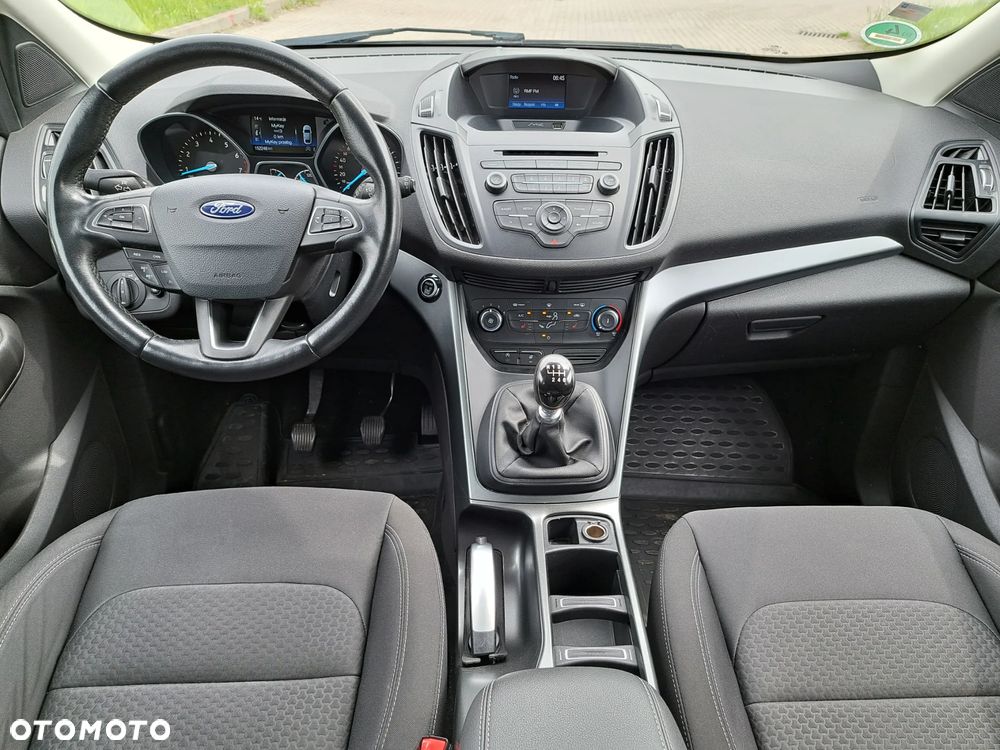 Ford Kuga - 20