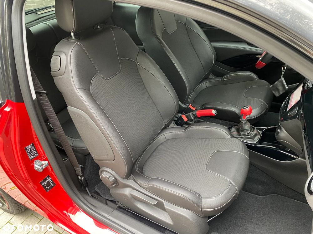 Opel Adam 1.4 Black Jack - 26