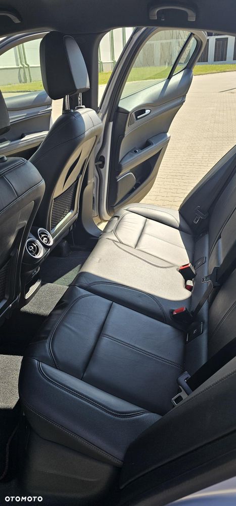 Alfa Romeo Stelvio 2.0 Turbo TI Q4 - 26