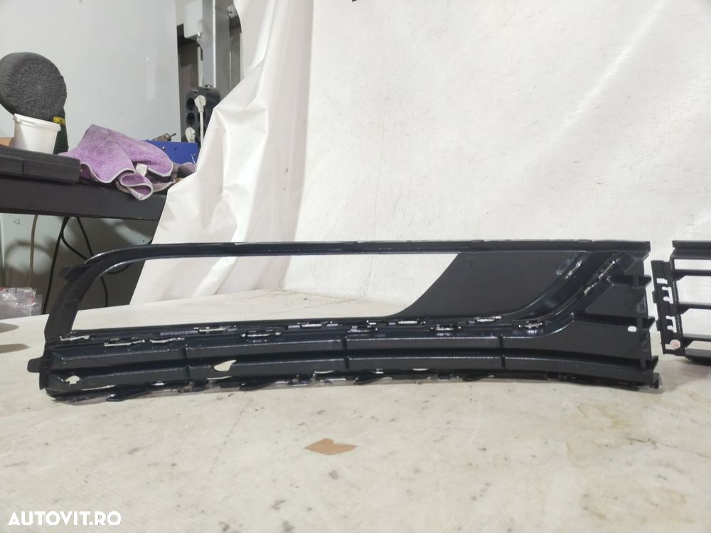Grila inferioara + grilele proiector (set grile) bara fata VW Passat B7 2010, 2011, 2012, 2013, 2014, 2015 - 9