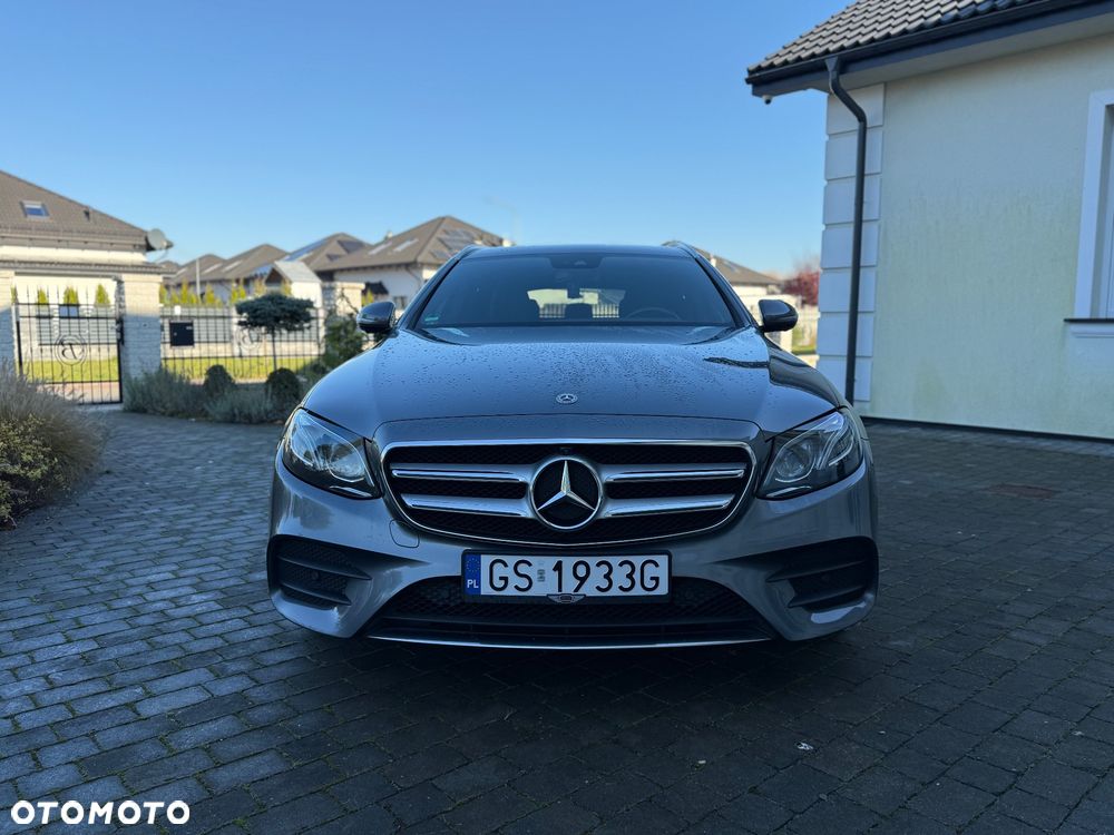 Mercedes-Benz Klasa E 220 d 4-Matic Business Edition - 2