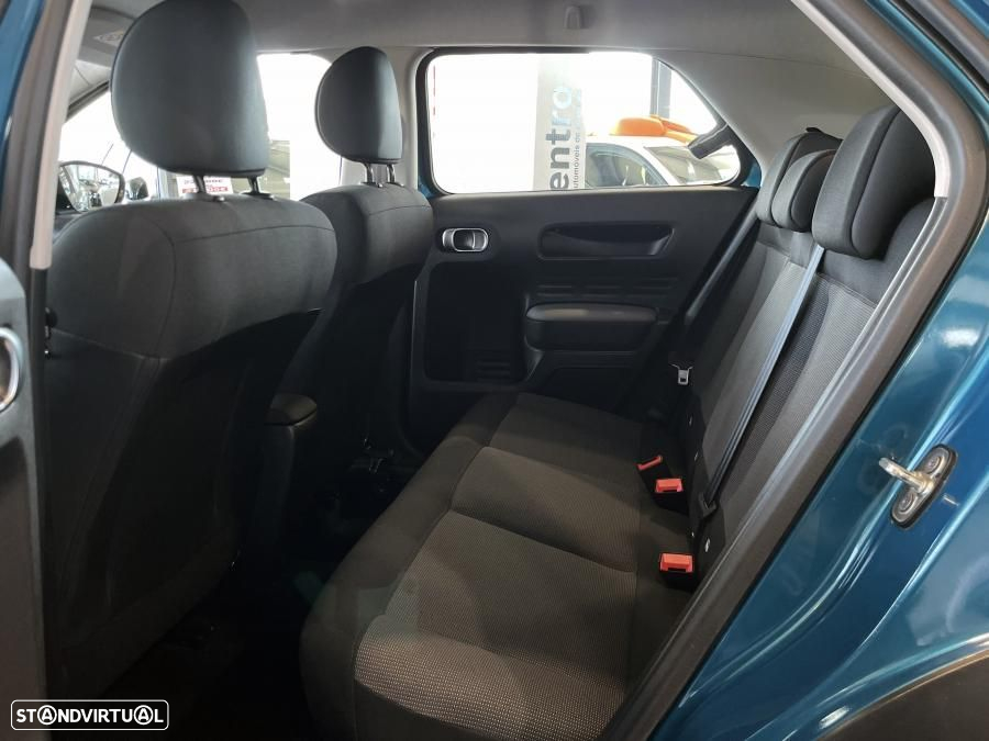 Citroën C4 Cactus 1.2 PureTech Feel Business EAT6 - 24