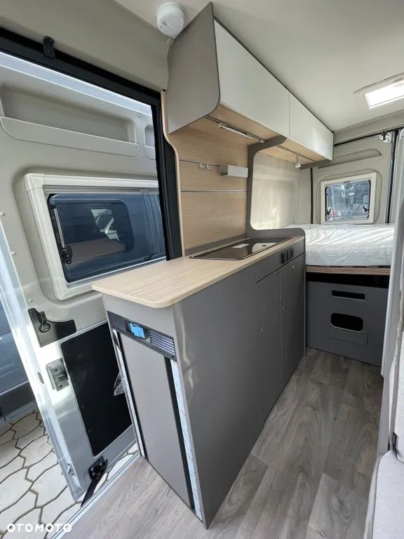 LMC INNOVAN 600 Fiat Ducato "Heck Edition" - 11