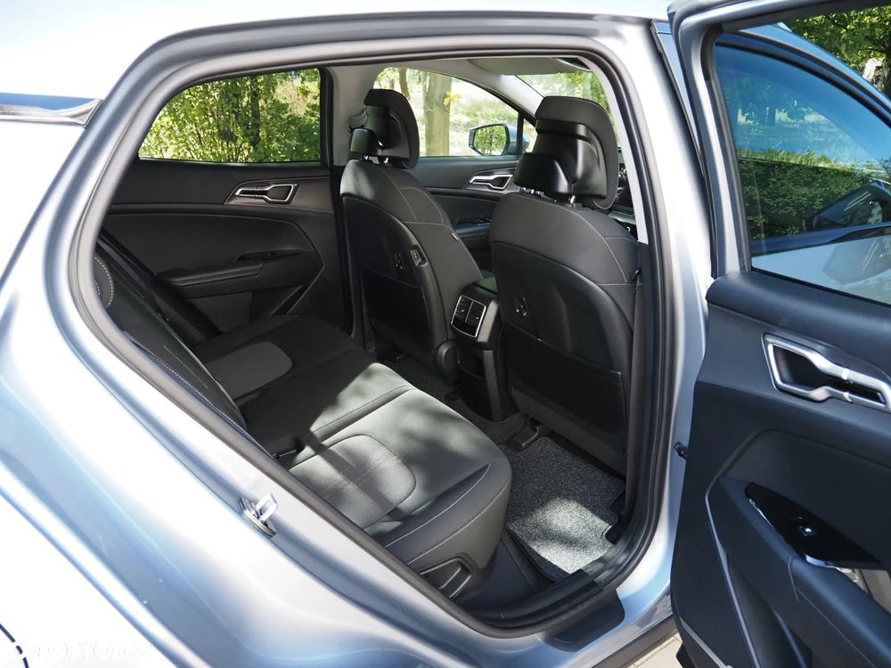 Kia Sportage 1.6 T-GDI PHEV L 4WD - 18