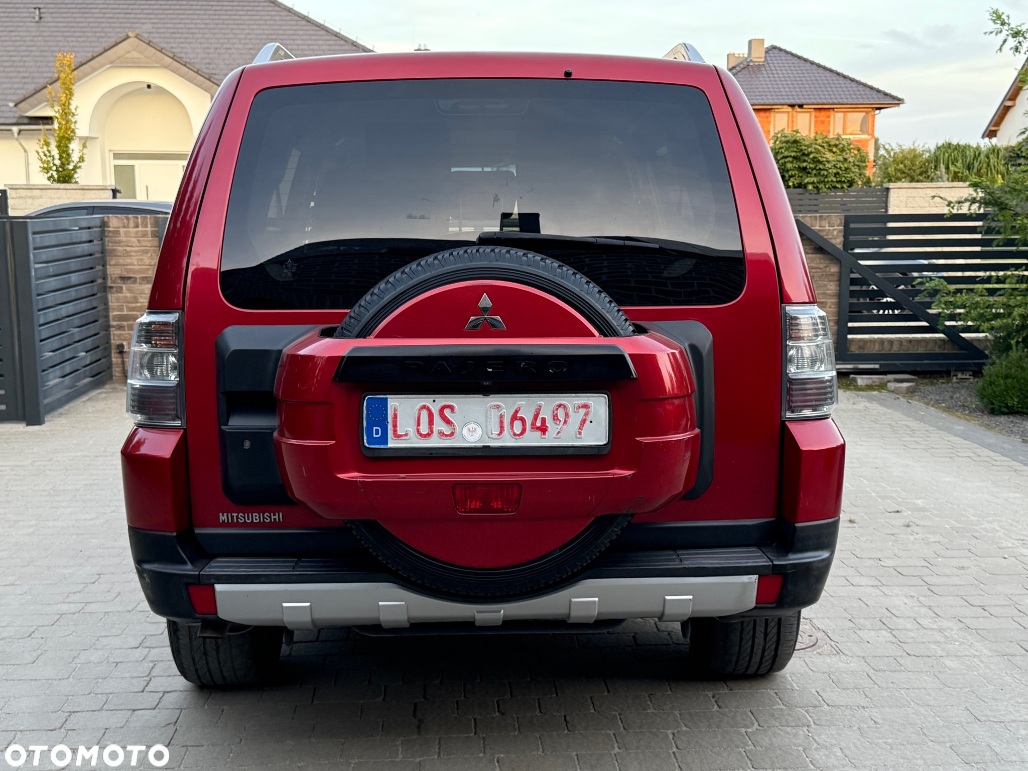 Mitsubishi Pajero 3.2 DID Intense + - 10