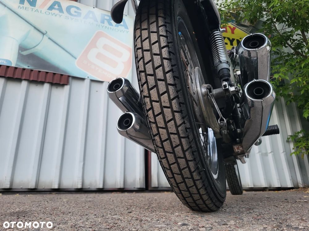 Honda CB - 22
