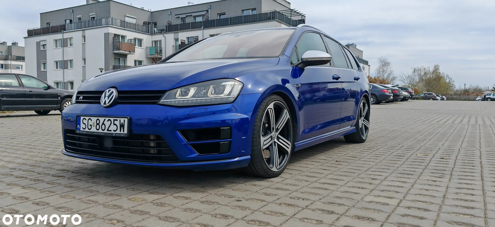 Volkswagen Golf VII 2.0 TSI BMT 4Mot R DSG - 3