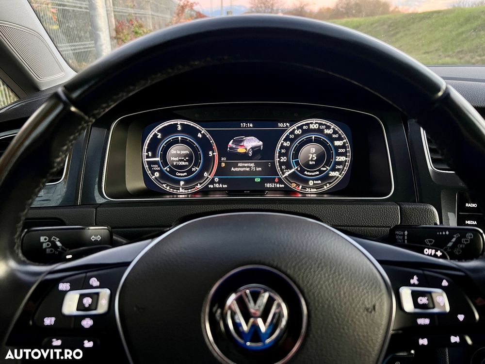 Volkswagen Golf 1.6 TDI SCR DSG Join - 13