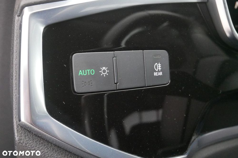 Audi Q3 - 24