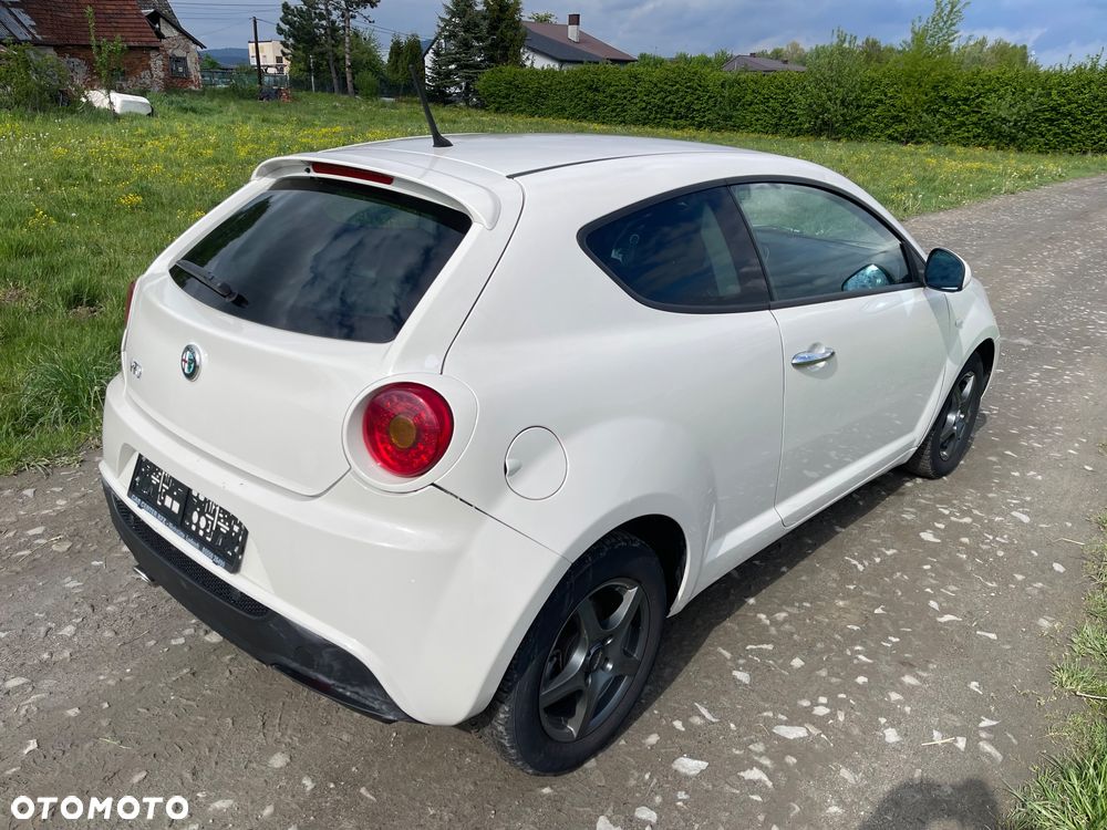 Alfa Romeo Mito 1.4 Distinctive - 5