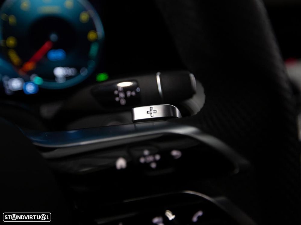 Mercedes-Benz E 300 de 4Matic T 9G-TRONIC AMG Line - 24