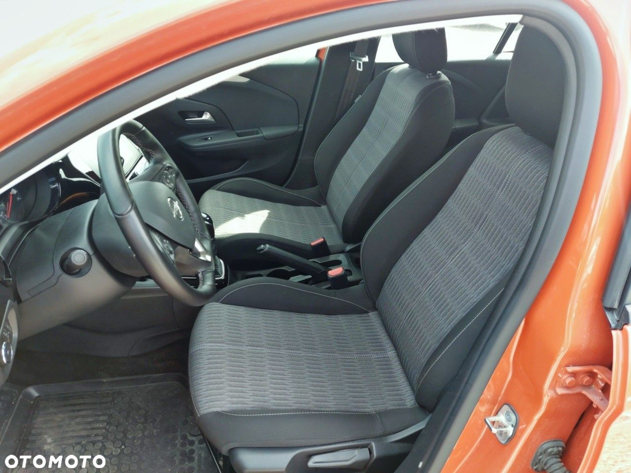 Opel Corsa 1.2 S&S - 9