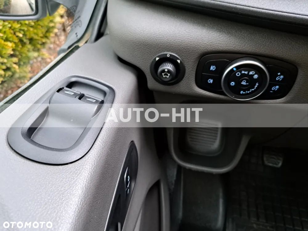 Ford Transit - 18