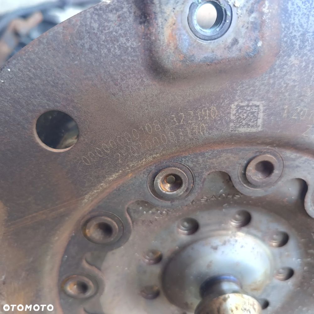SPRZEGLO KINETYCZNE BMW E70 N57D30B 4.0 D 8HP70X - 3