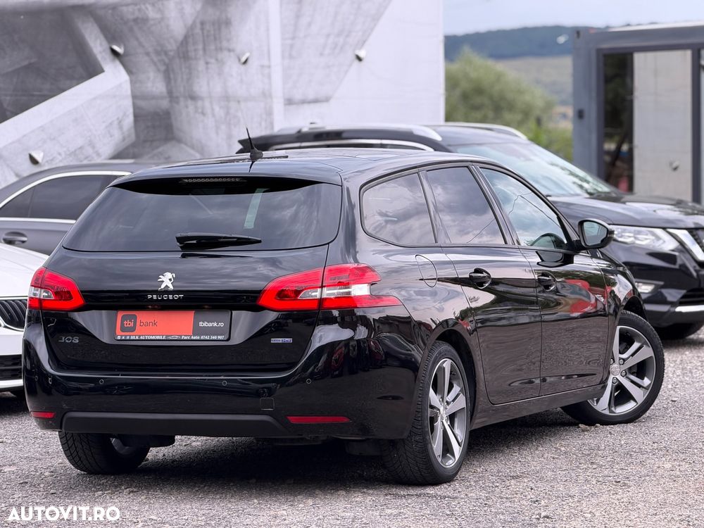 Peugeot 308 1.6HDi Premium - 11