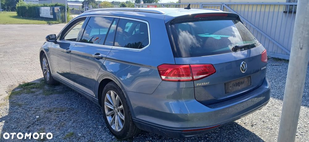 Volkswagen Passat 2.0 TDI (BlueMotion Technology) Comfortline - 6