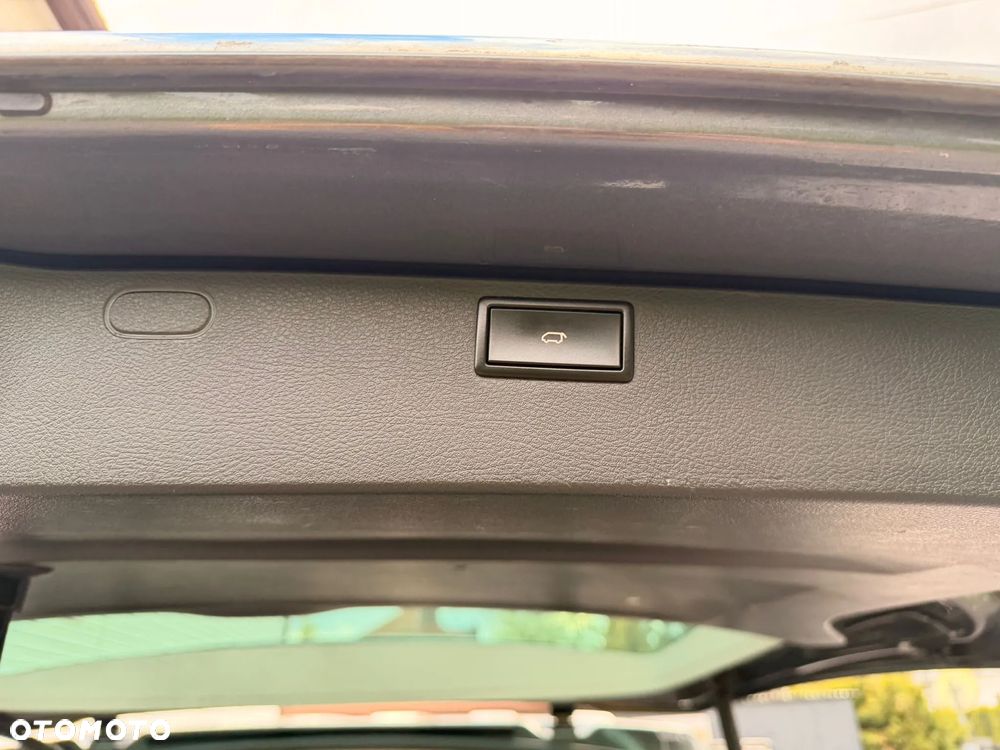 Volkswagen Multivan 2.0 TDI L1 Highline 4Motion DSG - 33