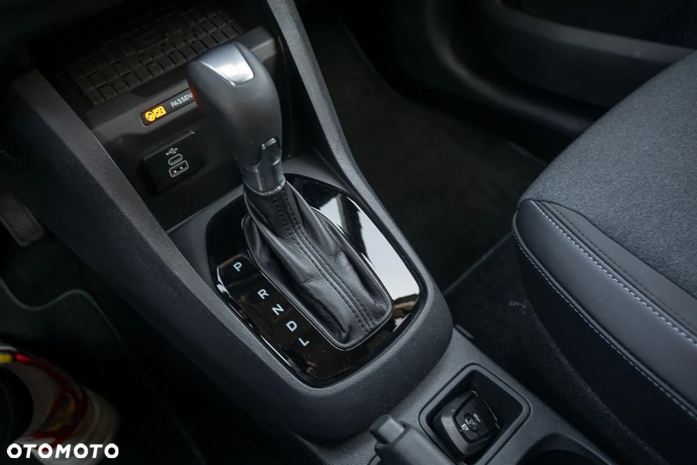 Ford Tourneo Courier - 23