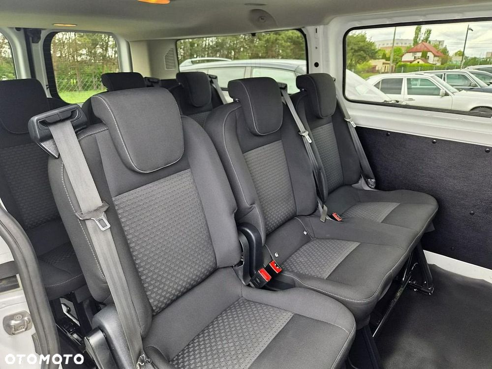 Ford Transit Custom - 16