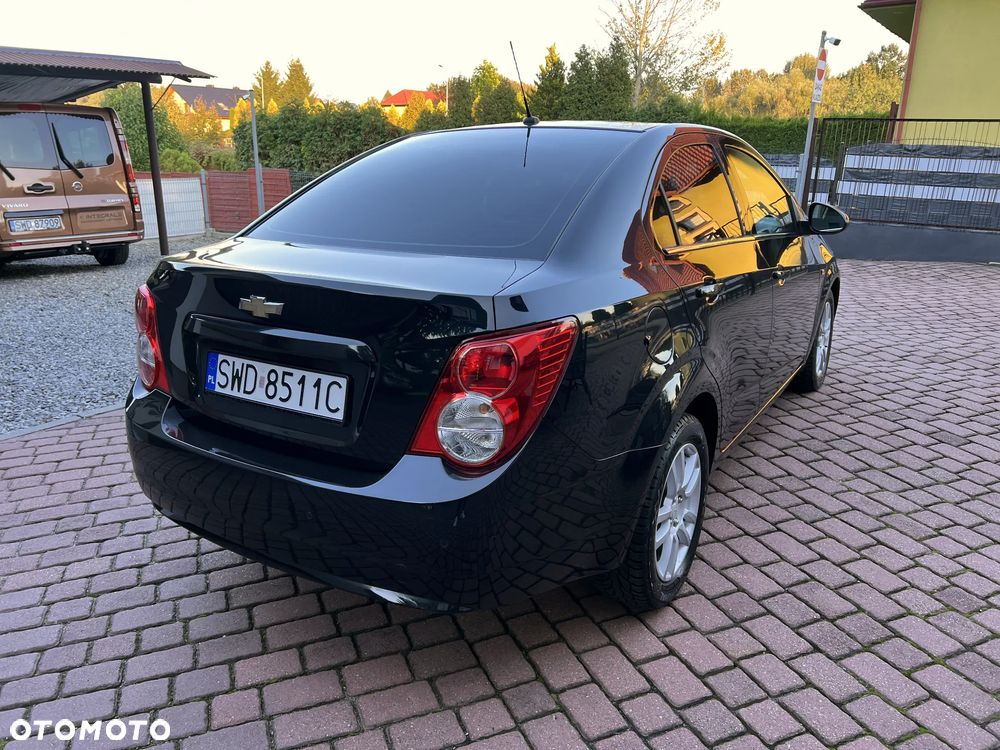 Chevrolet Aveo 1.4 LTZ S/S - 4