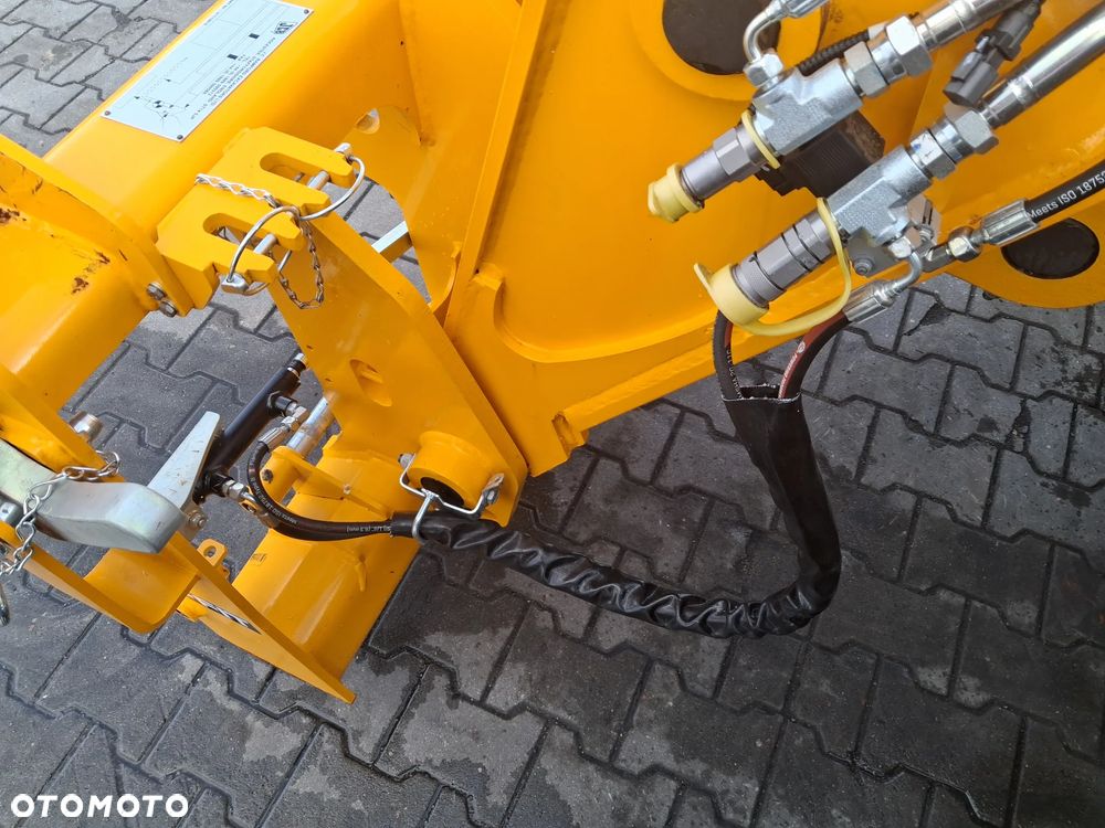 JCB 560-80 AGRI XTRA DUALTECH VT - 12