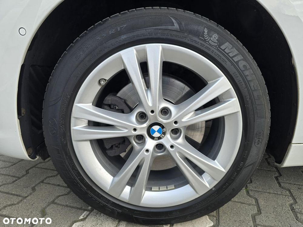 BMW Seria 2 218d GT M Sport - 36