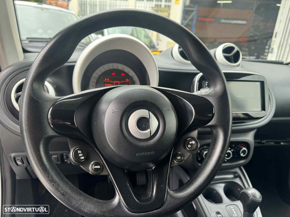 Smart ForTwo Coupé 1.0 71 Aut. - 12