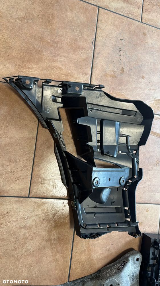 BMW Z4 E89 ŚLIZG ZDERZAKA PRAWY TYŁ M PAK 7903758 - 2