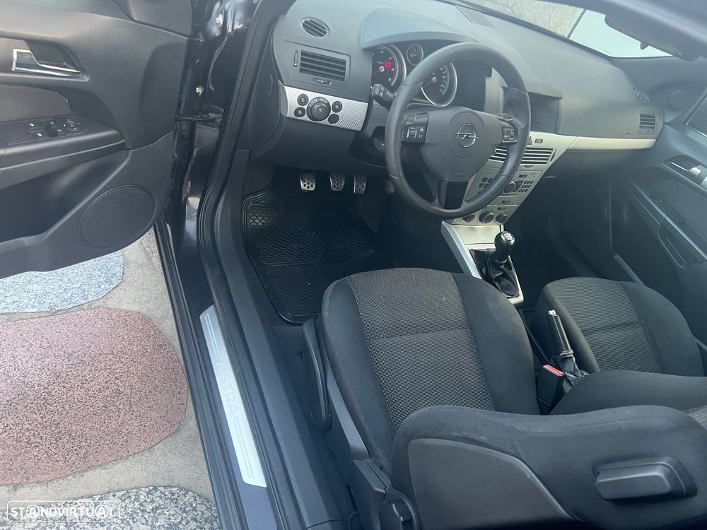 Opel Astra GTC 1.7 CDTI - 5