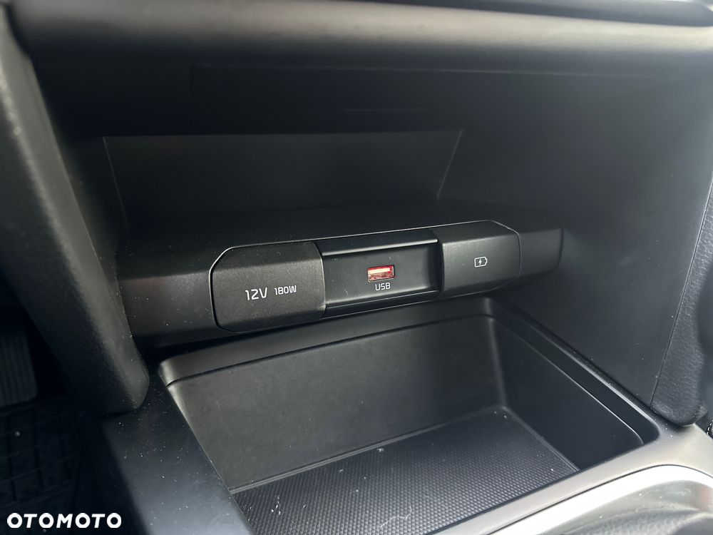 Kia XCeed 1.0 T-GDI M - 25