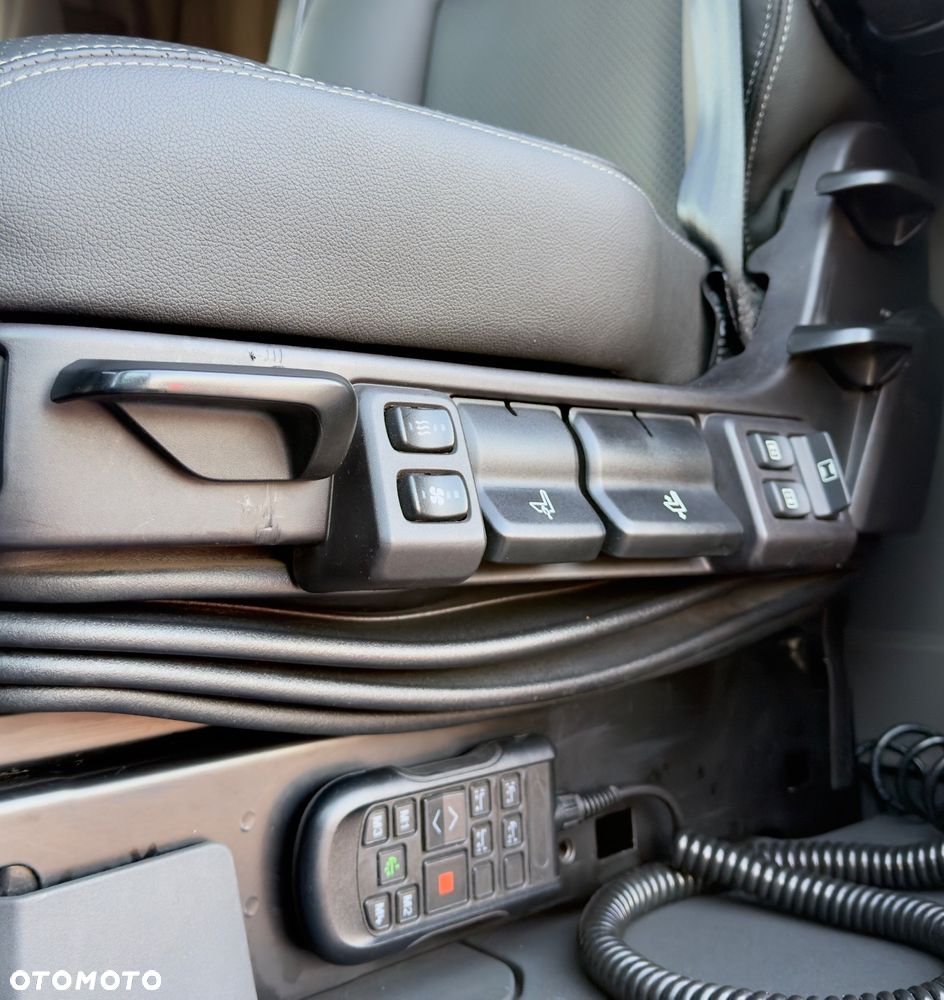 Scania S500 z Niemiec /// Full opcja /// cała na poduszkach /// Alufelgi /// Full Led - 25