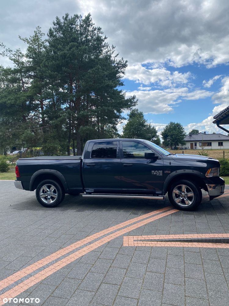 Dodge RAM 5.7 4x4 - 3