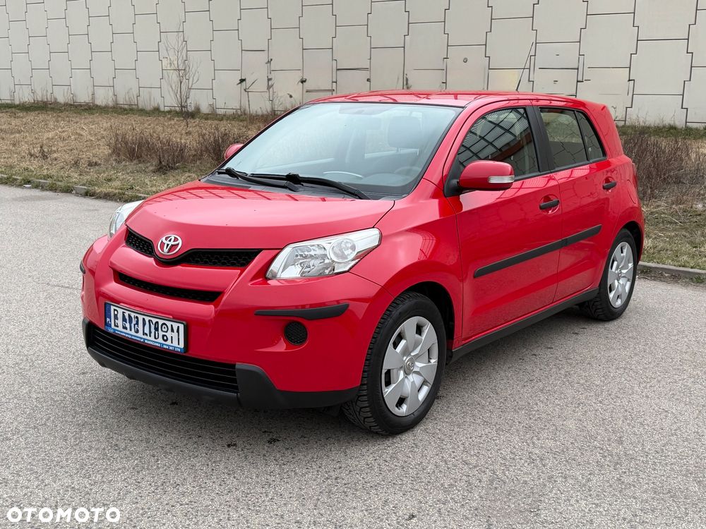 Toyota Urban Cruiser - 1