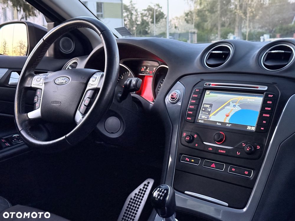 Ford Mondeo 2.0 TDCi Viva Titanium - 12