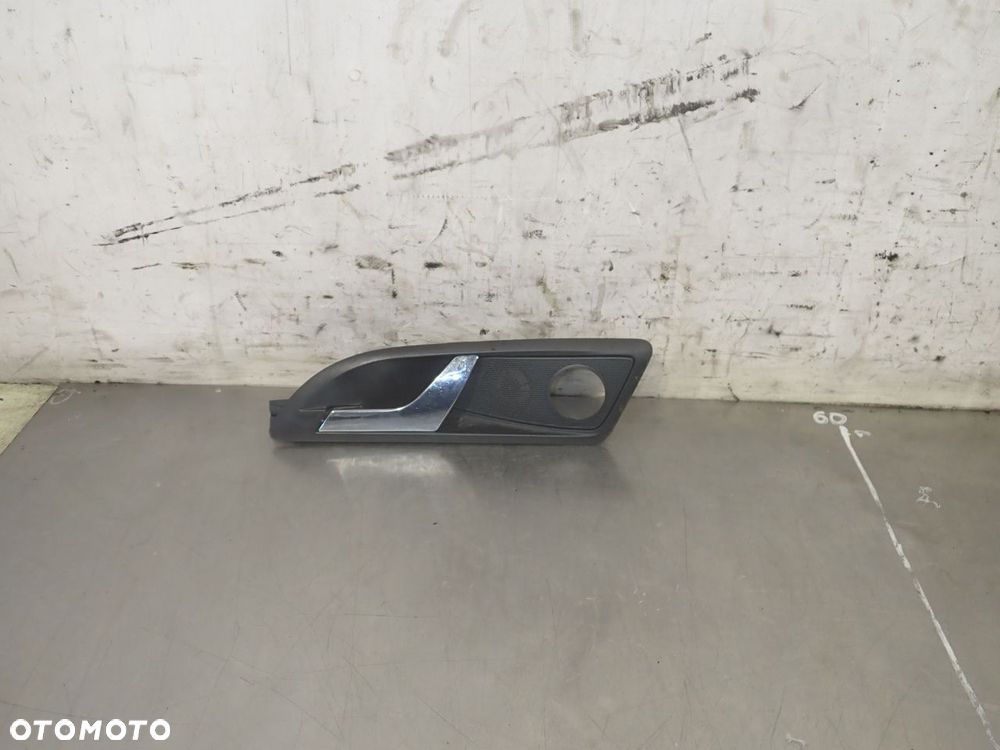 KLAMKA LEWA PRZEDNIA WEWNĘTRZNA SKODA OCTAVIA II 1.6TDI LIFT 1Z0837247 - 1