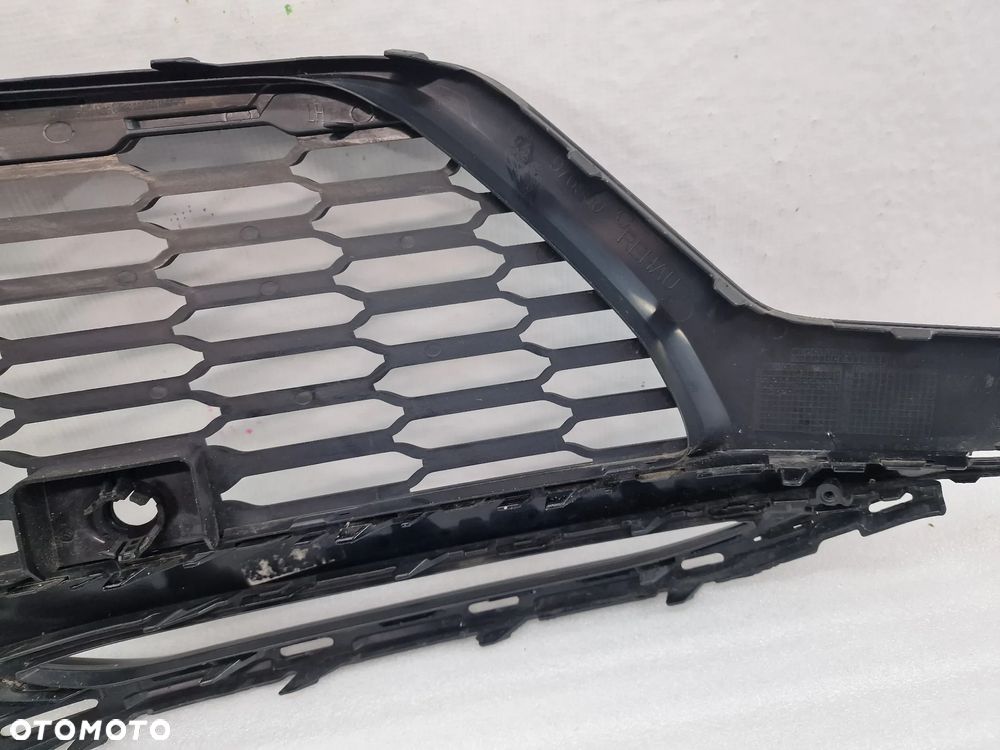 AUDI Q7 4M0 LIFT S-LINE 19- LEWA KRATKA BOCZNA ZDERZAKA PRZEDNIEGO PRZÓD , NR 4M0807681AM + 4M0807157F + 4M0807299A , NR AUKCJI D/112 - 11