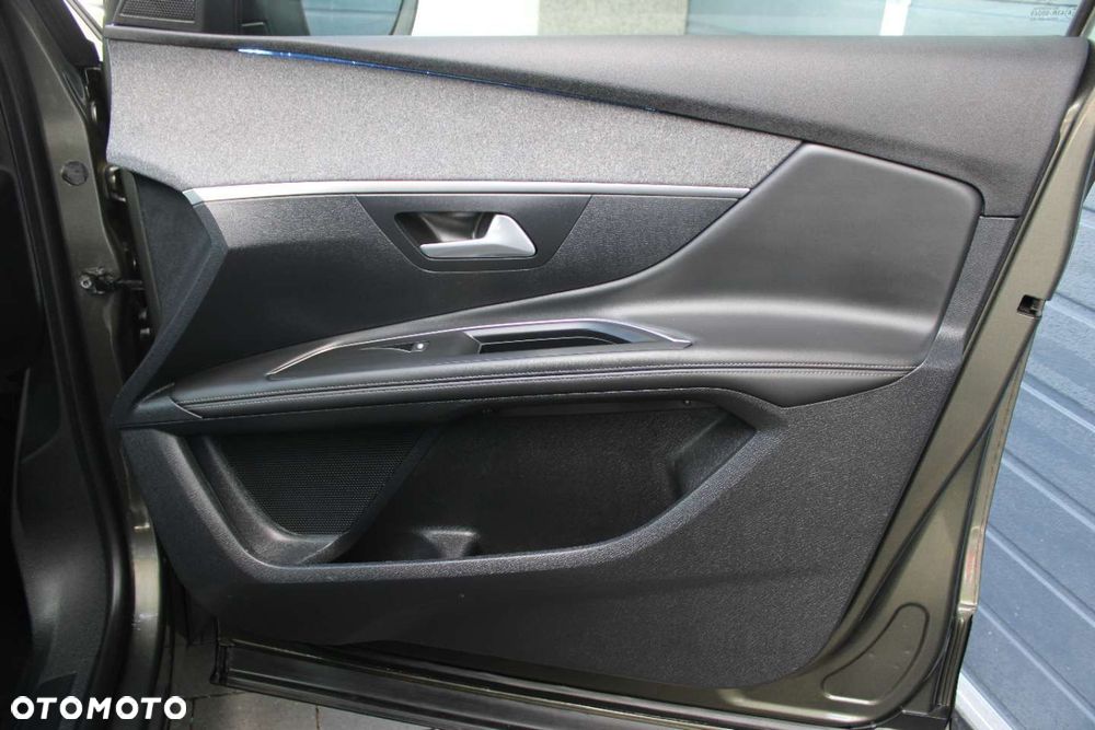 Peugeot 3008 - 26