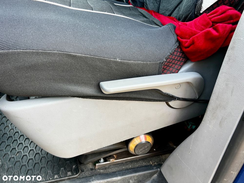 Volkswagen Transporter - 16