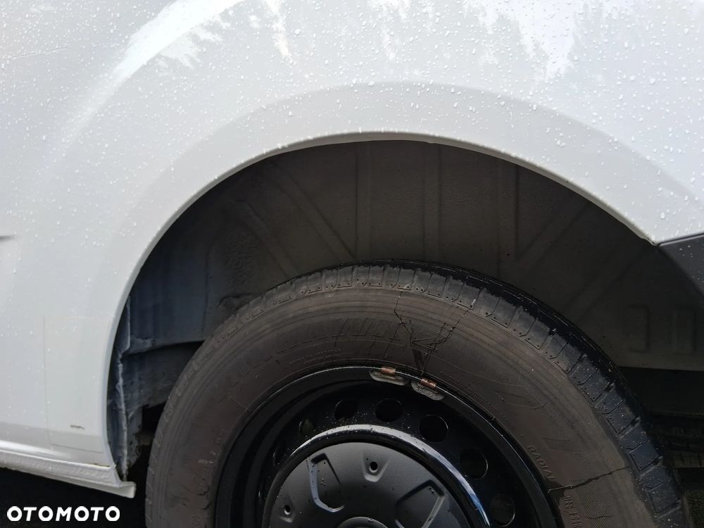 Ford Transit Custom - 11