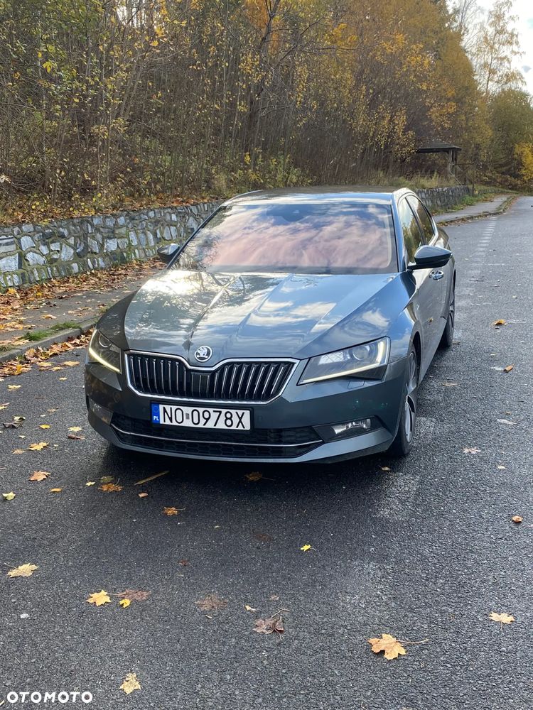 Skoda Superb 2.0 TDI 4x4 L&K DSG - 3