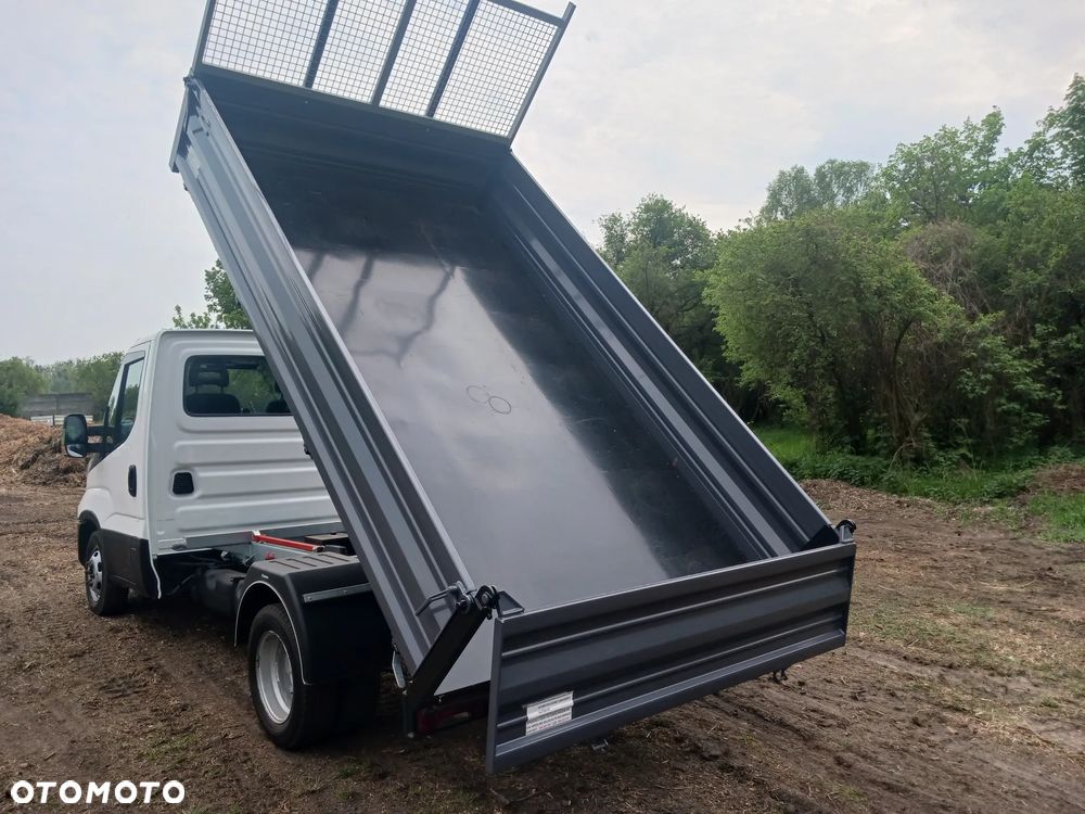 Iveco Daily 35C13 2015r Wywrotka Kiper Wywrot NOWY nowa zabudowa ocynk bliźniaki - 9
