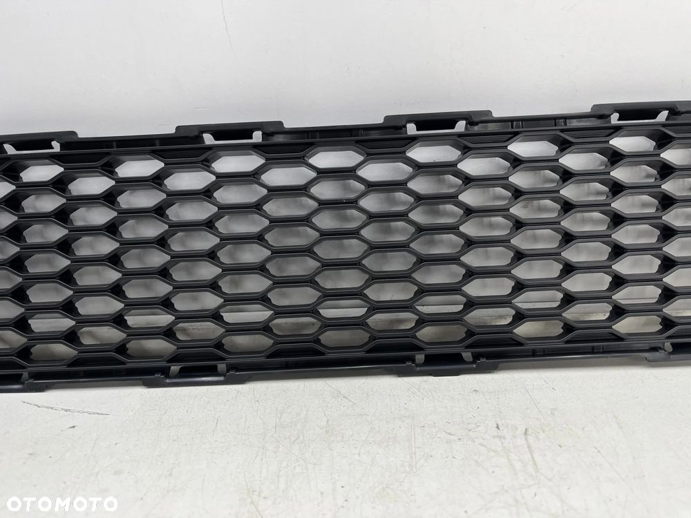 Atrapa Suzuki Jimny 3 III 12-17r. Lift grill przednia maskownica zderzaka nowa oryginalna 71718-57m0 - 8